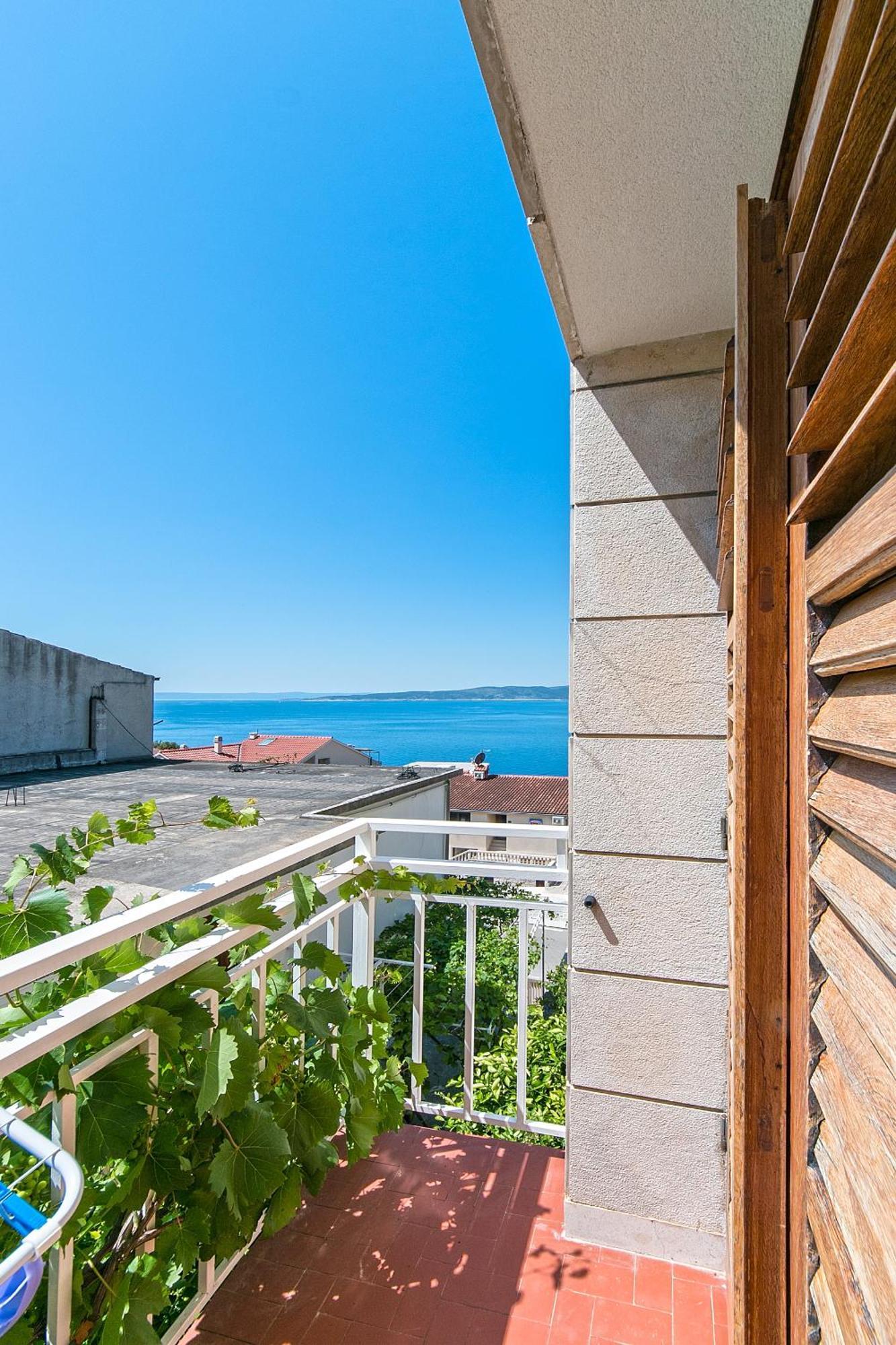 Apartments And Rooms By The Sea Brela, Makarska - 2752 Exterior photo